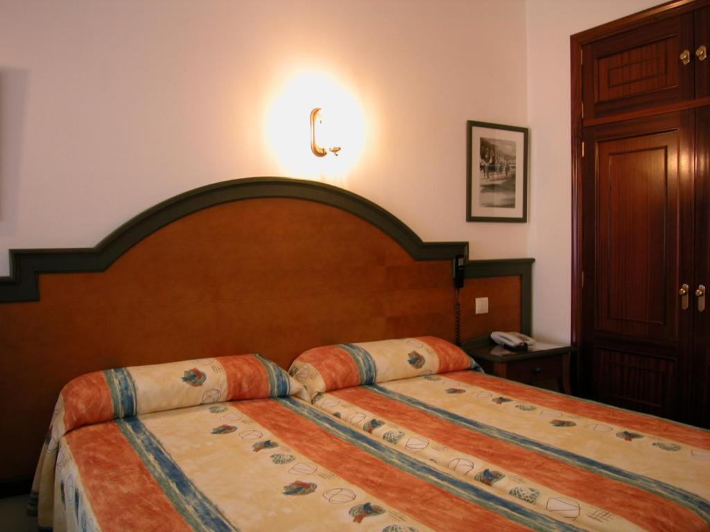 Hotel Touris Ardía Kültér fotó