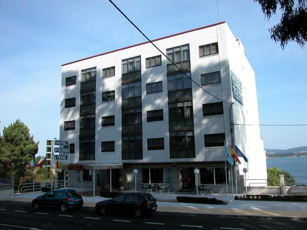 Hotel Touris Ardía Kültér fotó