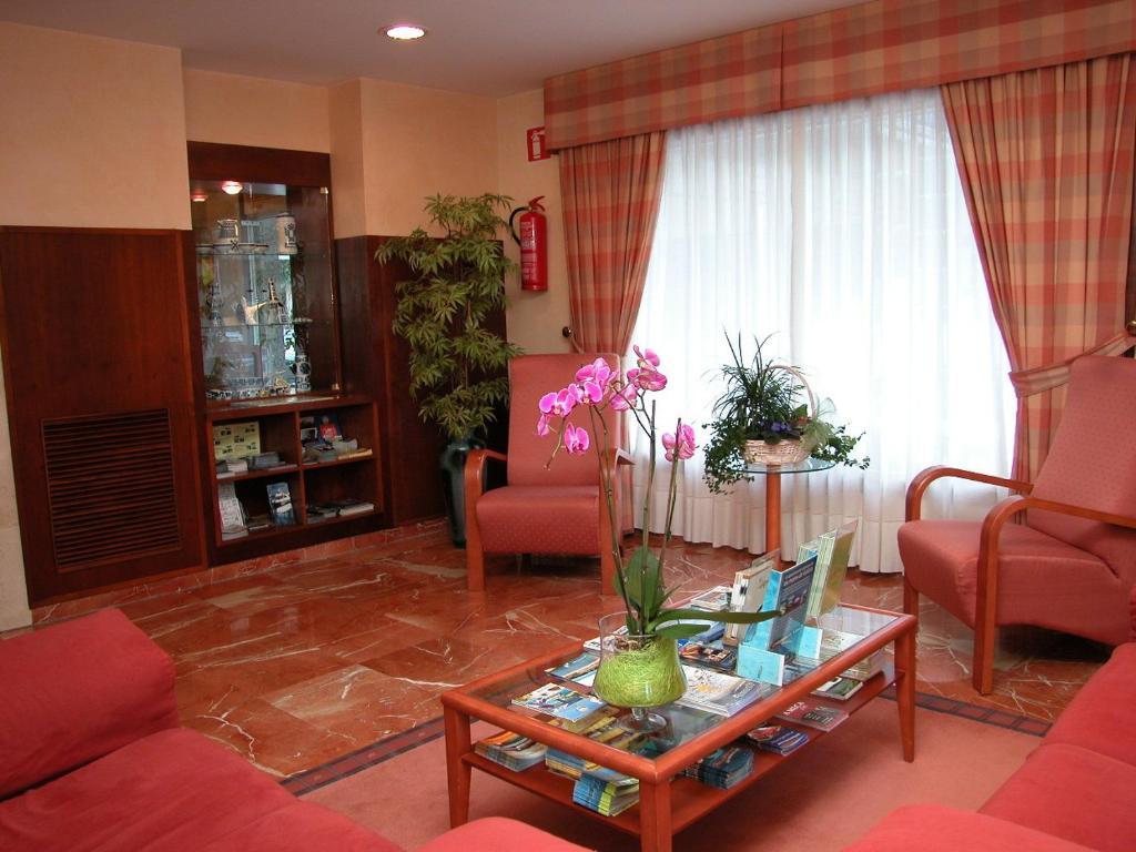 Hotel Touris Ardía Kültér fotó