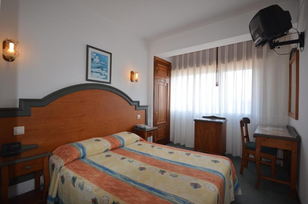 Hotel Touris Ardía Szoba fotó